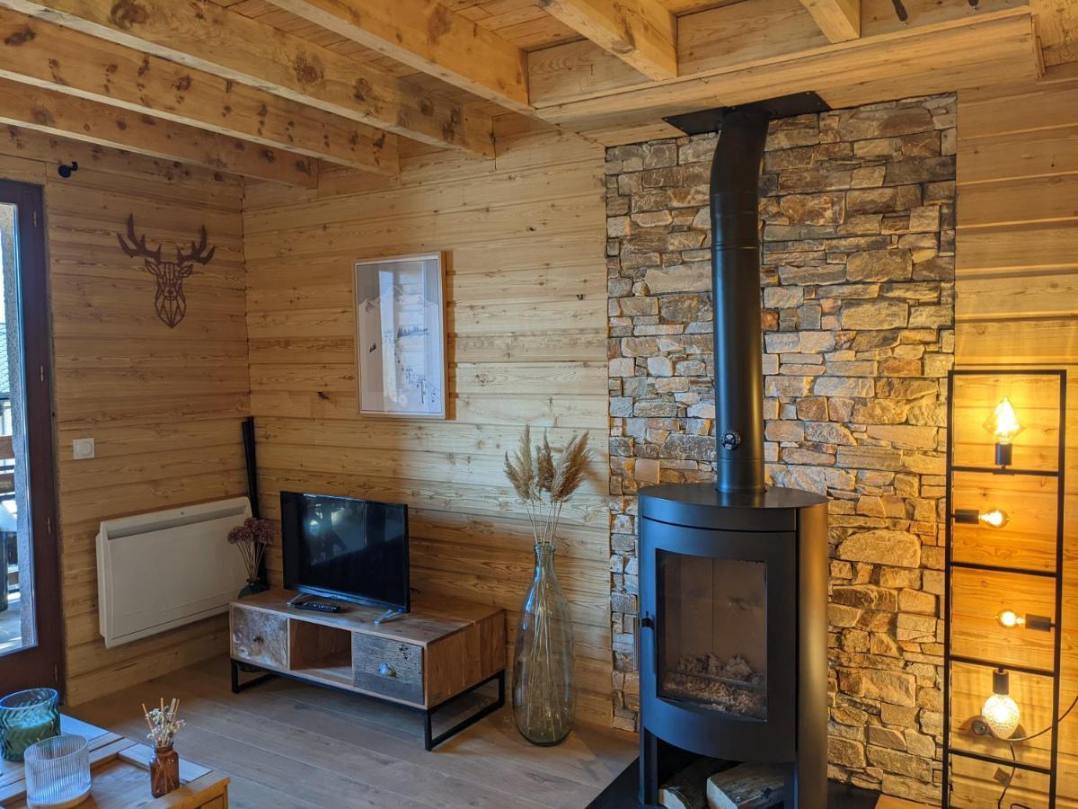 Appartemment Style Chalet Formigueres Bagian luar foto